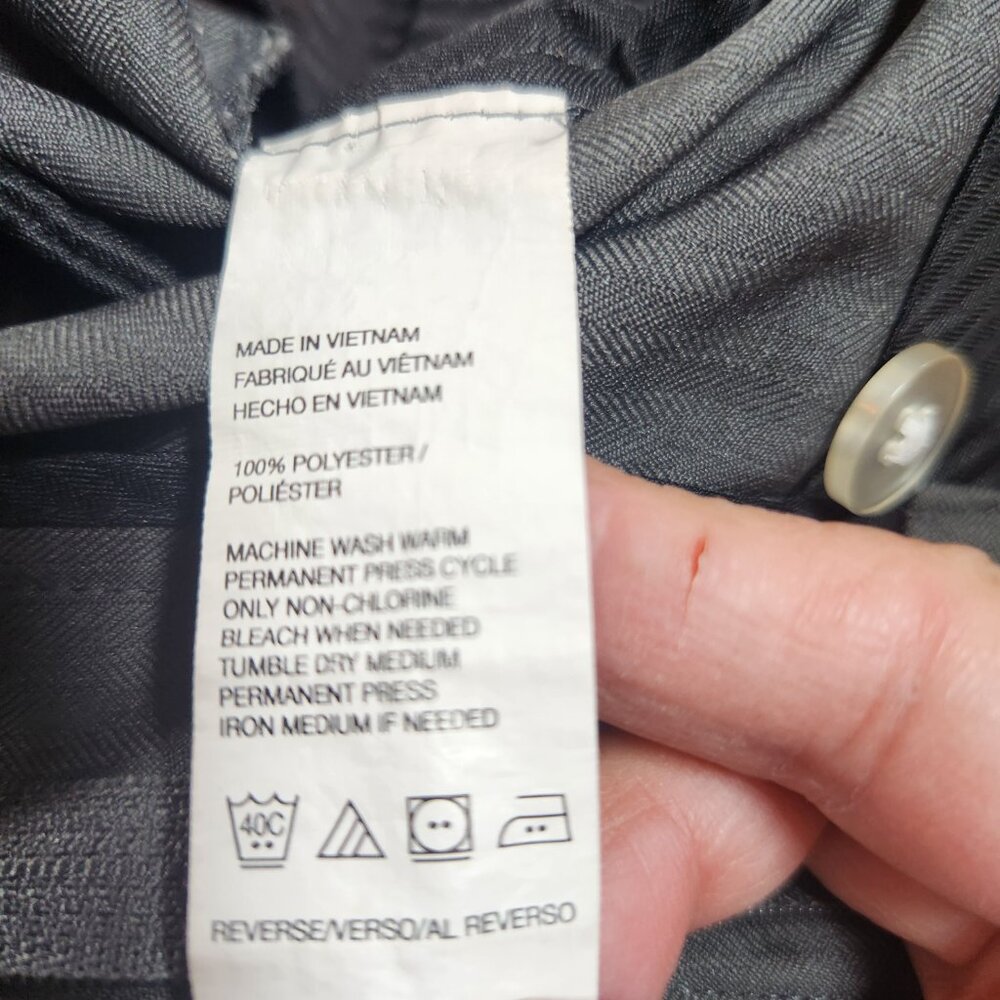 IZOD Men's Gray Dress Pants 36x32 Straight Fit Flat Front Charcoal Office Slacks - Picture 5 of 11
